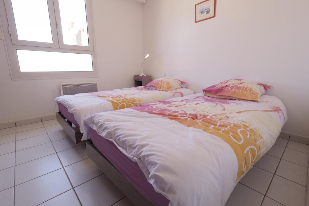 Un Appartement Sur La Marina De St-Gilles Saint Gilles Croix de vie Eksteriør billede