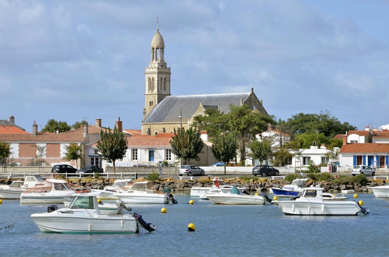 Un Appartement Sur La Marina De St-Gilles Saint Gilles Croix de vie Eksteriør billede